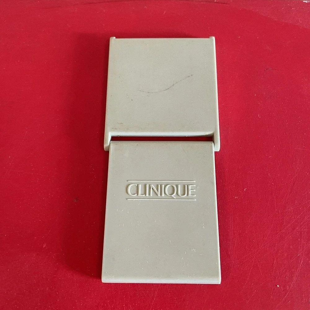 Vintage Clinique Table‎ Compact Mirror Flip Open Green Purse